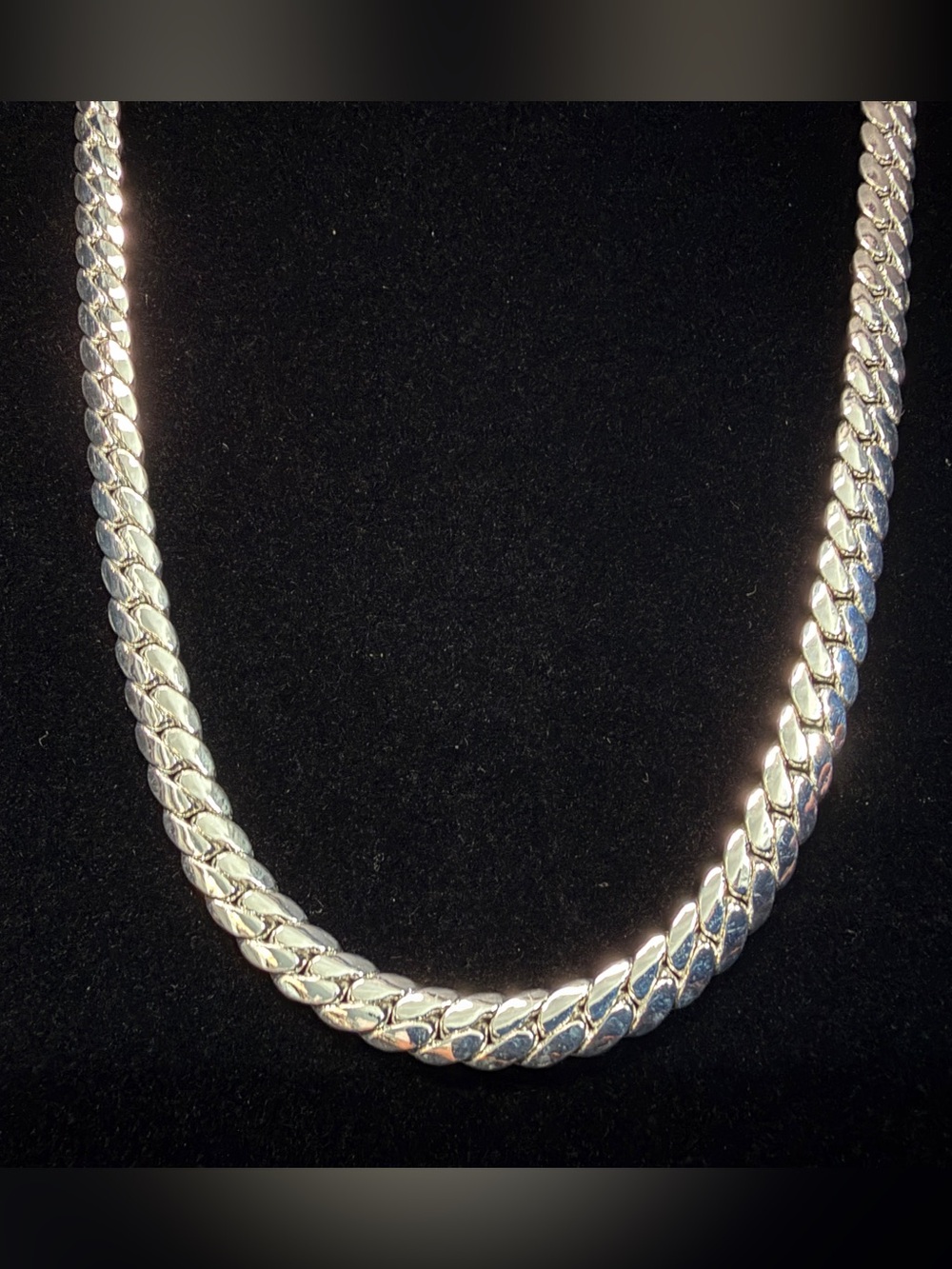 Miami Cuban 925 Stamped Silver filled 20in 6MM Necklace. Stunning. Brand new.